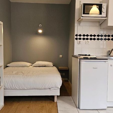 Studio Calme Proche Centre Reims Exteriör bild