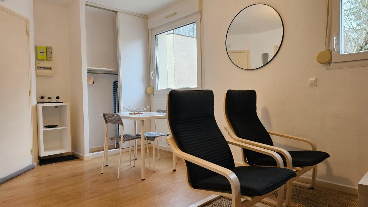 Studio Calme Proche Centre Reims Exteriör bild